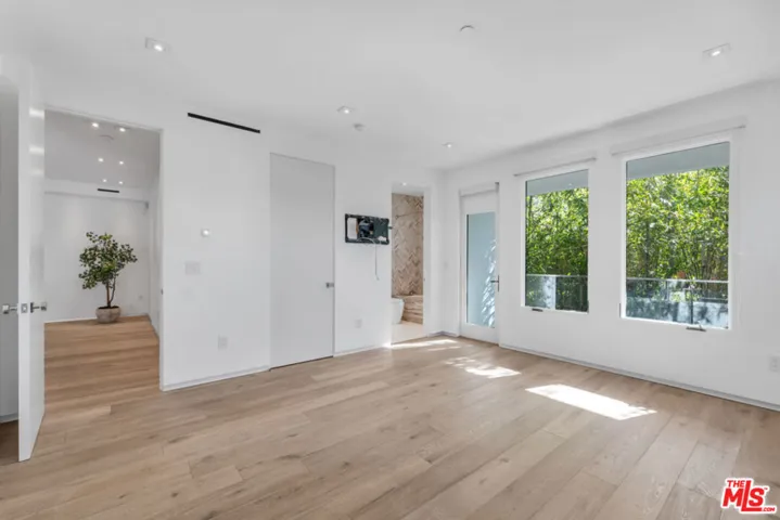 23136 Park Contessa, Calabasas, California 91302