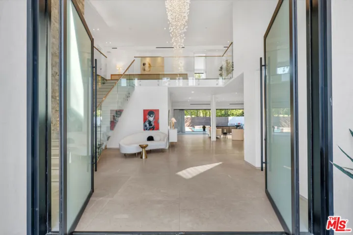 23136 Park Contessa, Calabasas, California 91302
