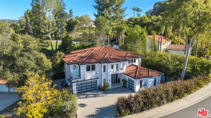 23136 Park Contessa, Calabasas, California 91302