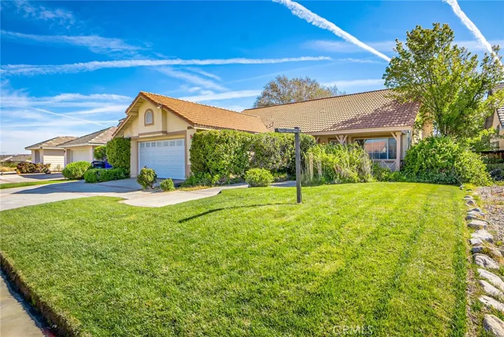15409 Jeraldo Drive, Victorville, California 92394