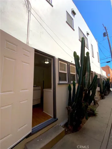 1750 E 3rd Street, Long Beach, California 90802