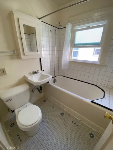 1750 E 3rd Street, Long Beach, California 90802