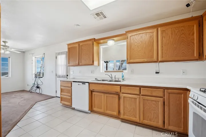 Nice open Kitchen