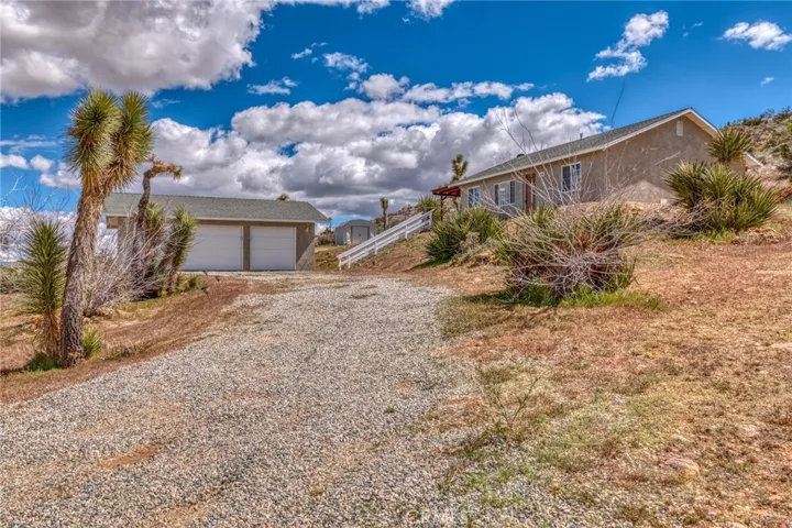 58375 Sierra Vista Drive, Yucca Valley, California 92284