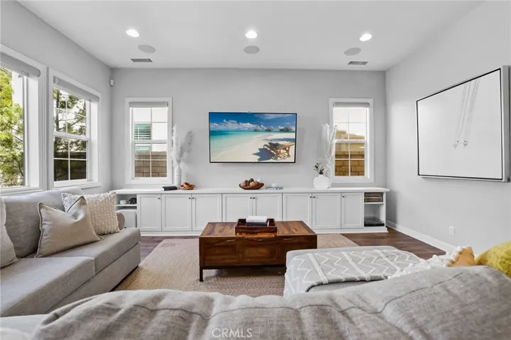 37 Forster, Lake Forest, California 92630