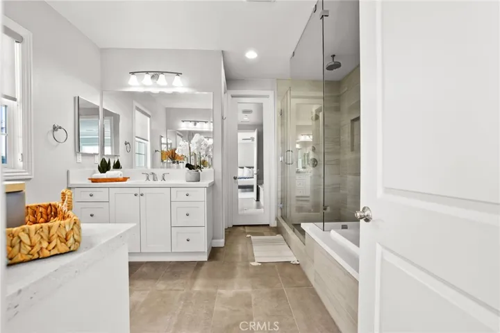 37 Forster, Lake Forest, California 92630