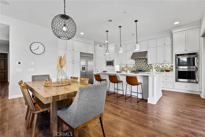 37 Forster, Lake Forest, California 92630