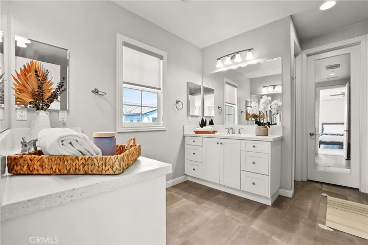 37 Forster, Lake Forest, California 92630