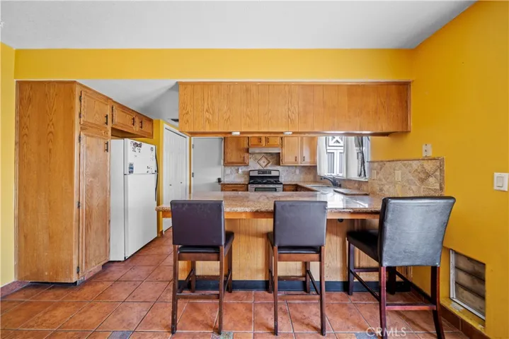 9310 Columbine Avenue, California City, California 93505