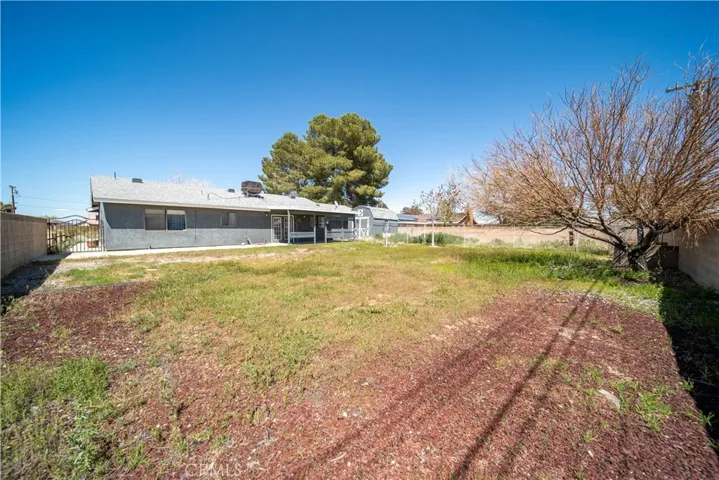9310 Columbine Avenue, California City, California 93505