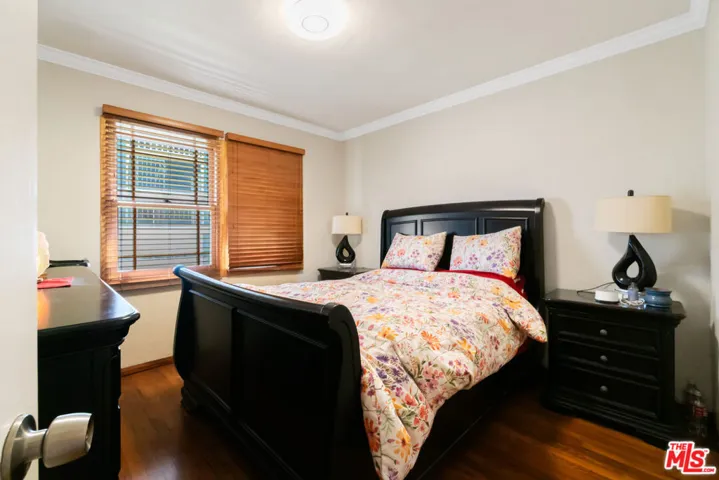 Bedroom of 6632