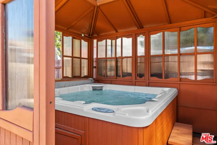 6632 W 86th Place, Los Angeles, California 90045
