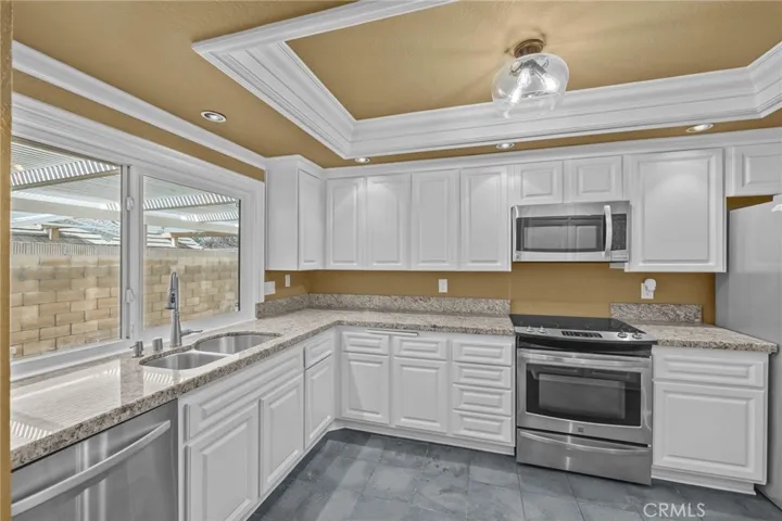 12 Cape Cod, Irvine, California 92620