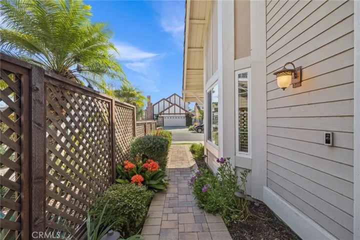 12 Cape Cod, Irvine, California 92620