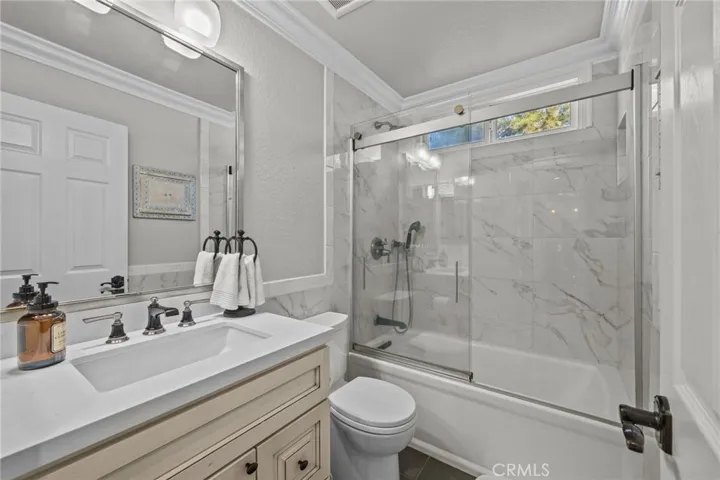 12 Cape Cod, Irvine, California 92620