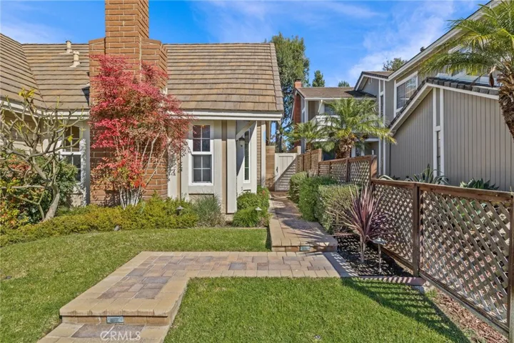 12 Cape Cod, Irvine, California 92620