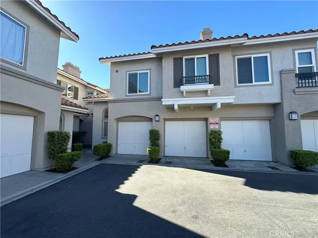 241 California Court, Mission Viejo, California 92692