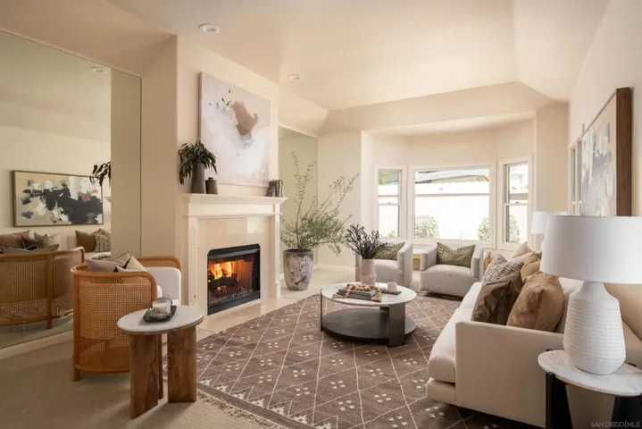 3630 Rosecroft Lane, San Diego, California 92106