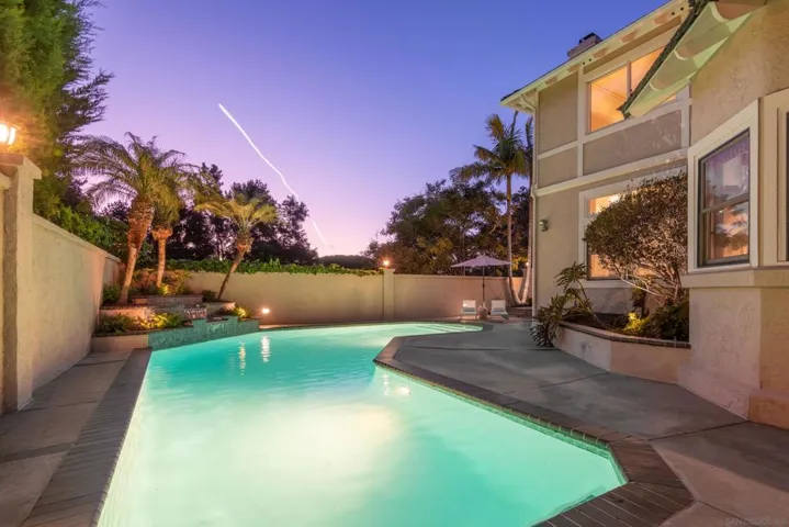 3630 Rosecroft Lane, San Diego, California 92106