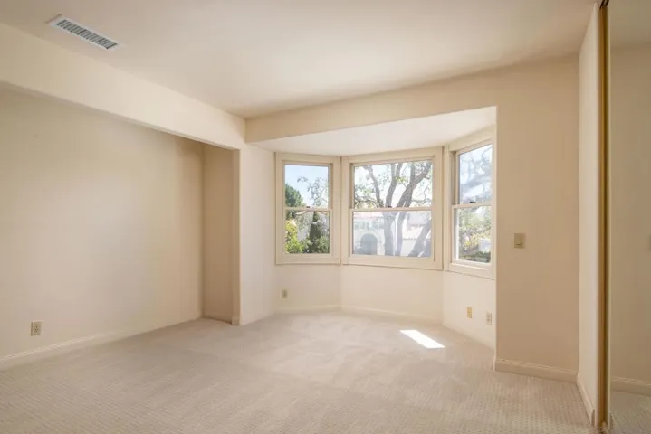 3630 Rosecroft Lane, San Diego, California 92106
