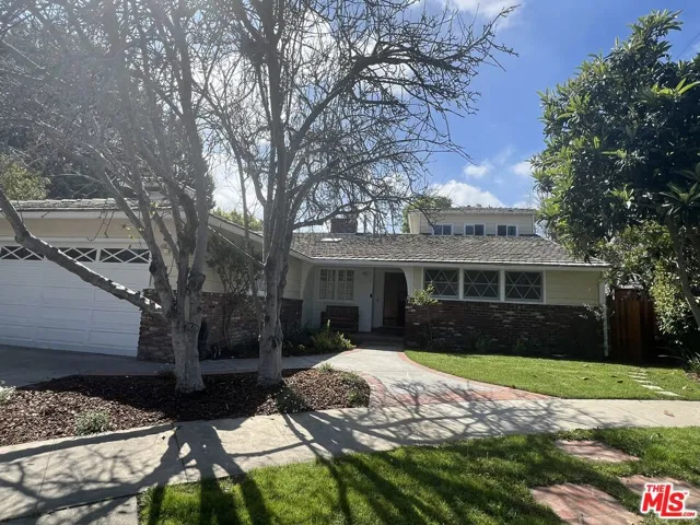 13228 Margate Street, Sherman Oaks, California 91401