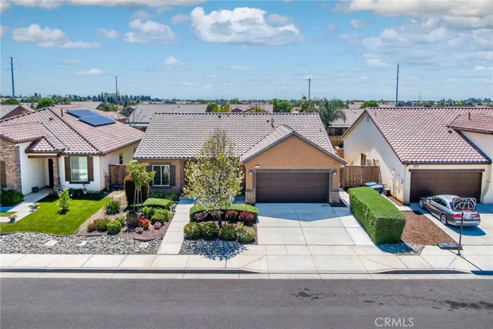 9431 Woodbrook Drive, Shafter, California 93263