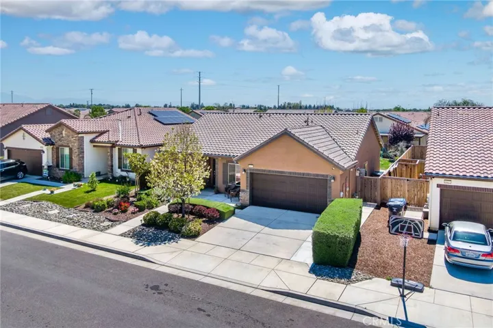 9431 Woodbrook Drive, Shafter, California 93263