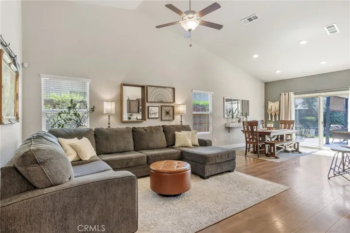 9431 Woodbrook Drive, Shafter, California 93263