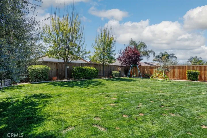 9431 Woodbrook Drive, Shafter, California 93263