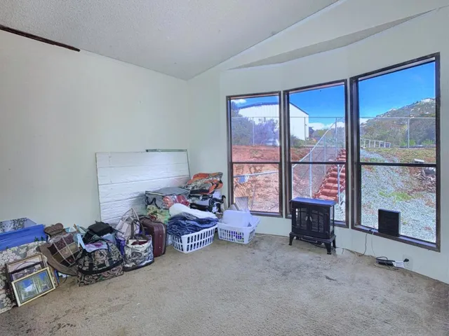 2056 Old Bend Rd, El Cajon, California 92021