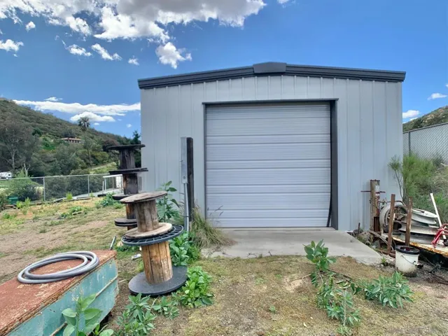 2056 Old Bend Rd, El Cajon, California 92021