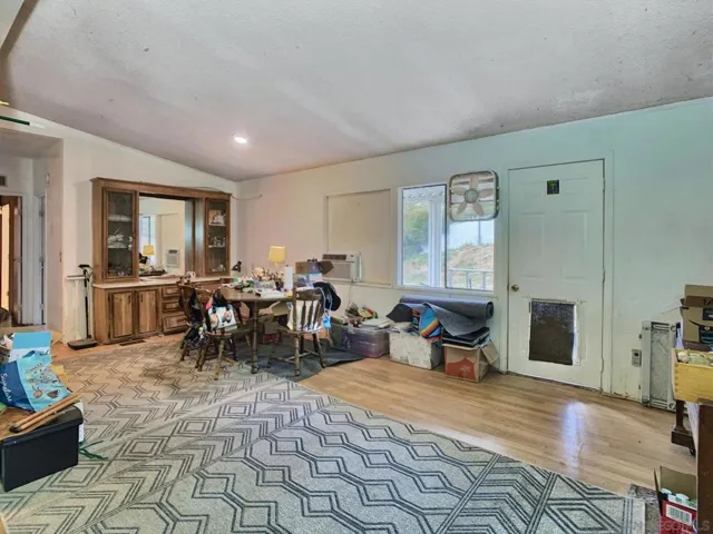 2056 Old Bend Rd, El Cajon, California 92021