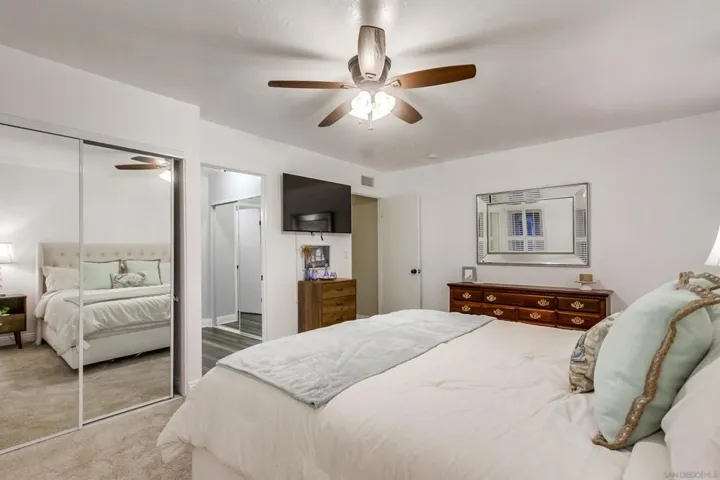 1566 La Vine Lane, Vista, California 92084