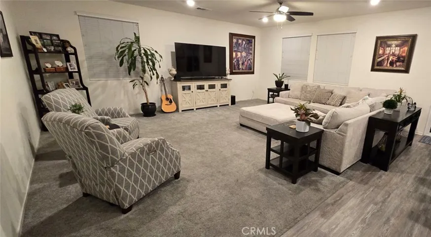5069 Oak Moss Avenue, Fontana, California 92336