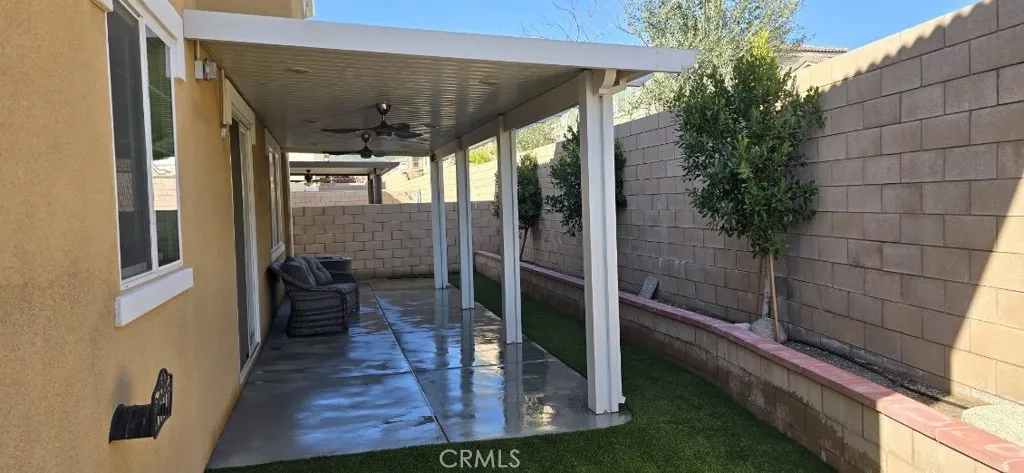 5069 Oak Moss Avenue, Fontana, California 92336