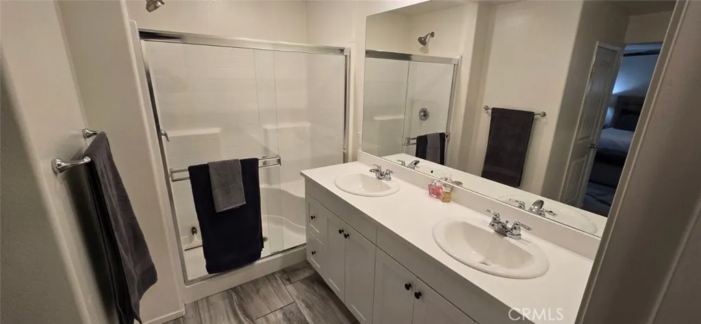 5069 Oak Moss Avenue, Fontana, California 92336