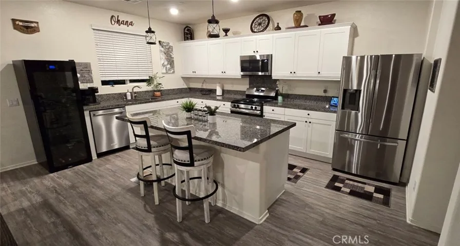 5069 Oak Moss Avenue, Fontana, California 92336