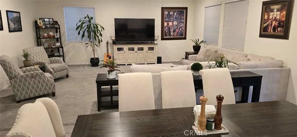 5069 Oak Moss Avenue, Fontana, California 92336