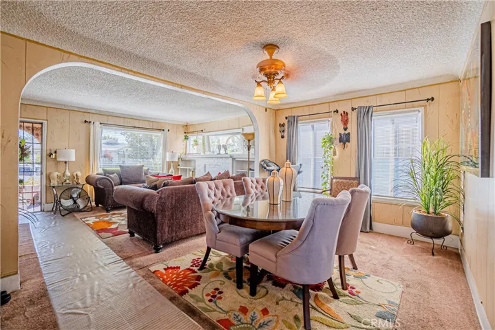 6031 4th Avenue, Los Angeles, California 90043