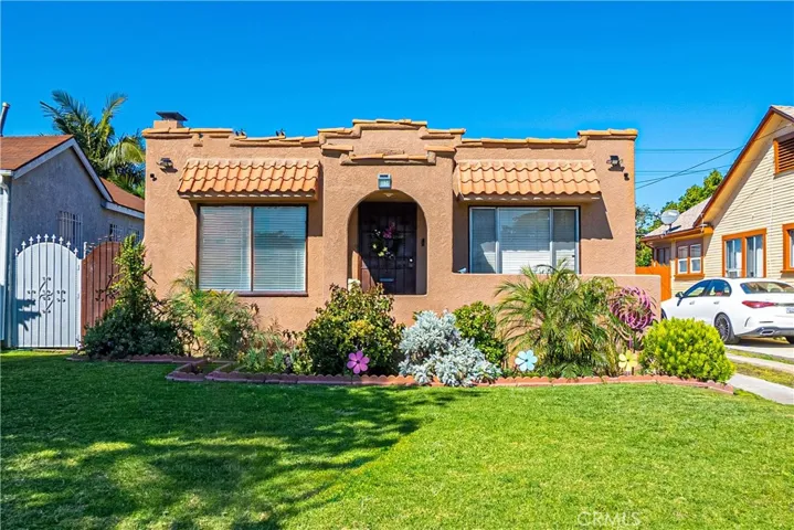 6031 4th Avenue, Los Angeles, California 90043