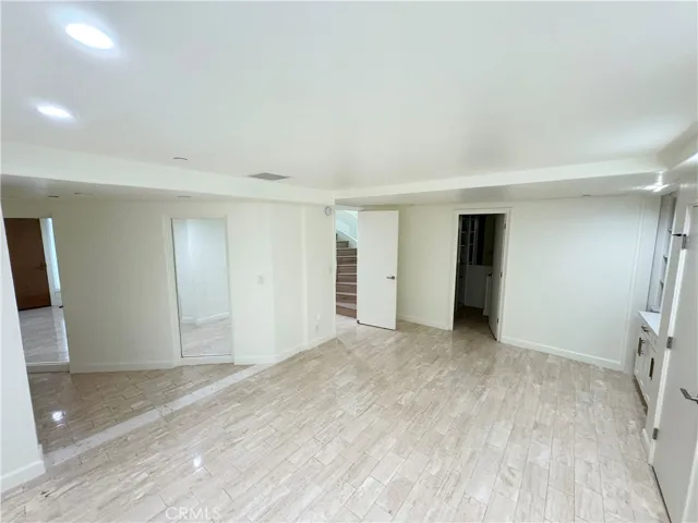 10 Ocean Park Boulevard 17, Santa Monica, California 90405