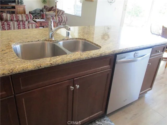 19002 Cassia Court, Apple Valley, California 92308