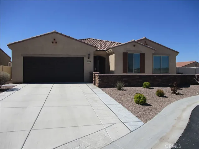 19002 Cassia Court, Apple Valley, California 92308