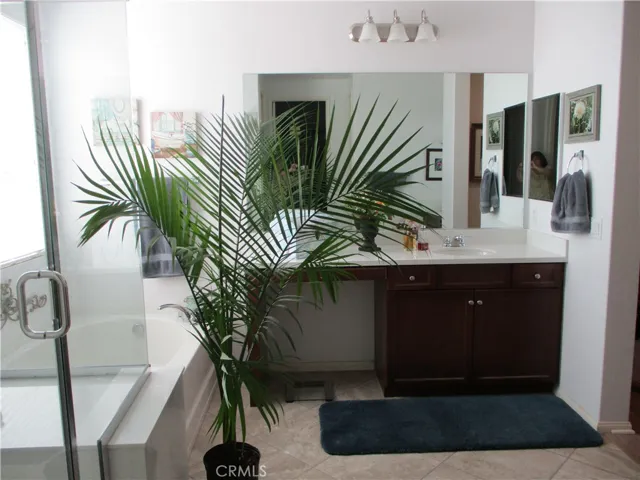 19002 Cassia Court, Apple Valley, California 92308