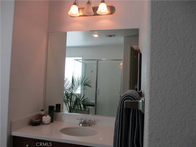 19002 Cassia Court, Apple Valley, California 92308
