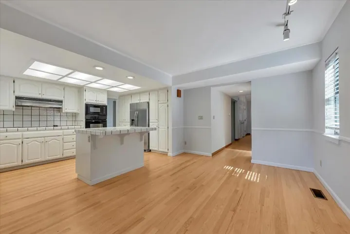 466 Monroe Drive, Palo Alto, California 94306