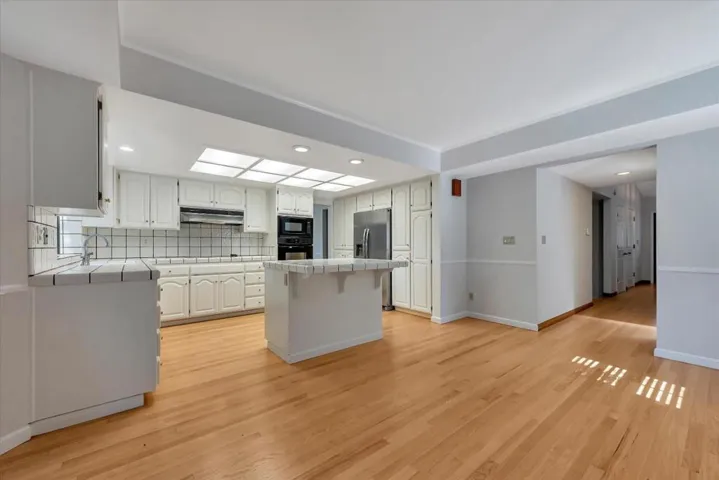 466 Monroe Drive, Palo Alto, California 94306