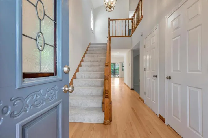 466 Monroe Drive, Palo Alto, California 94306