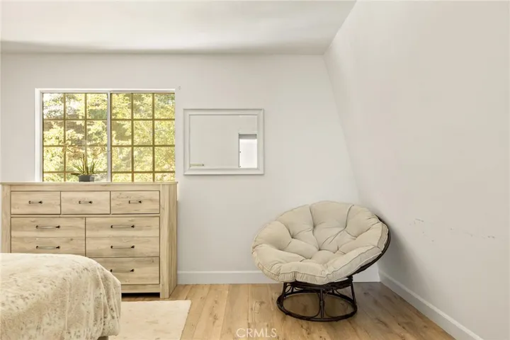 922 Lausanne Drive, Crestline, California 92325