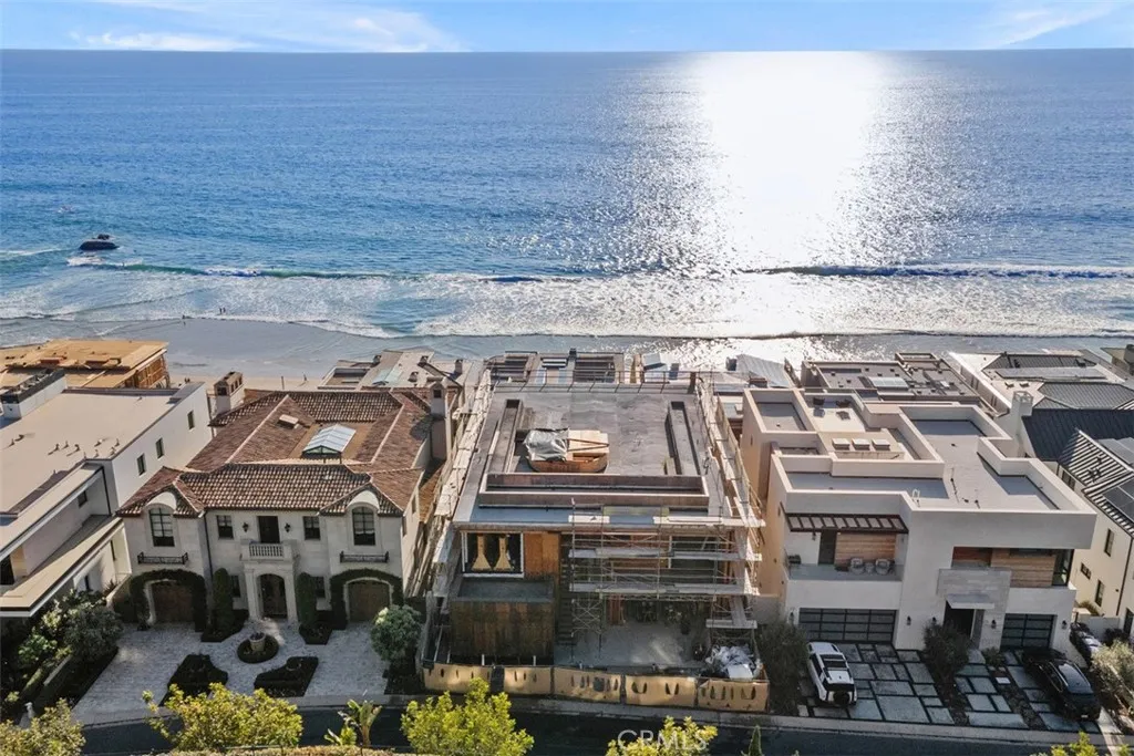 11 Beach View Ave, Dana Point, California 92629 home-pic-7